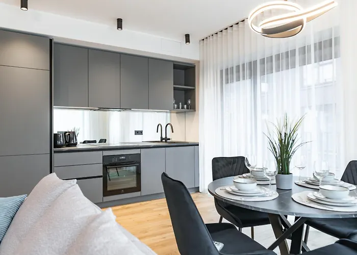 Sea View Family In Kalaranna District With Balcony And Free Parking Таллин