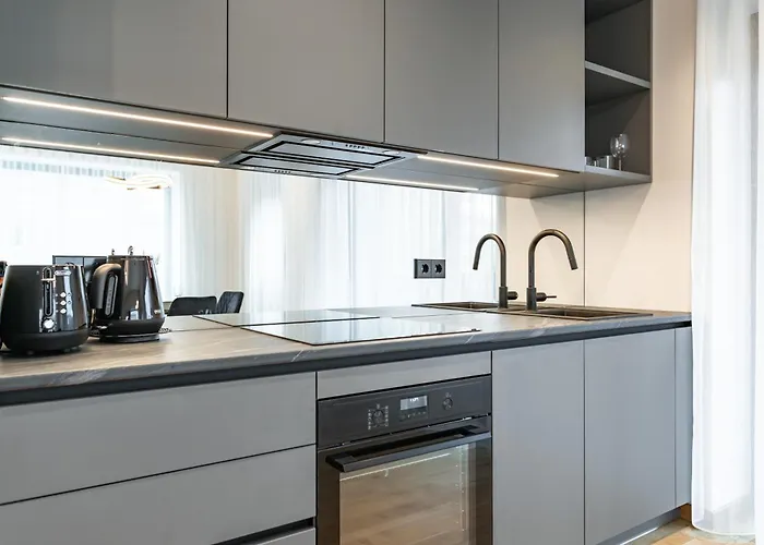 Sea View Family In Kalaranna District With Balcony And Free Parking Апартаменты *