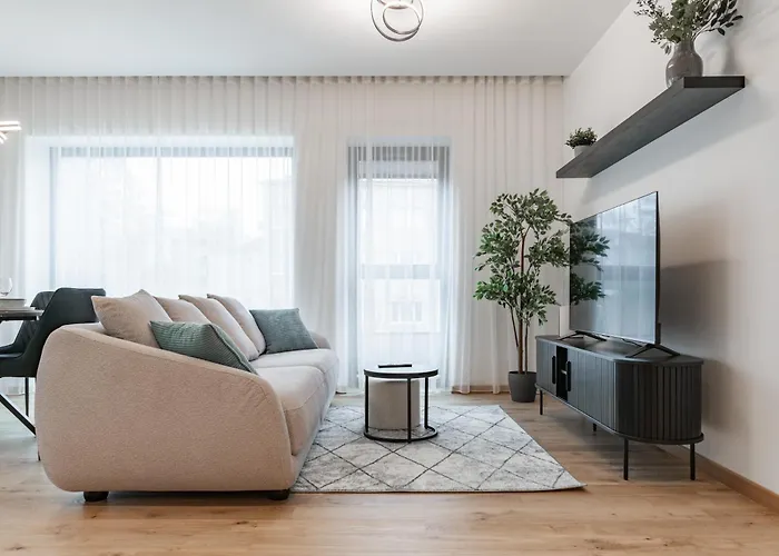 Sea View Family In Kalaranna District With Balcony And Free Parking Апартаменты *