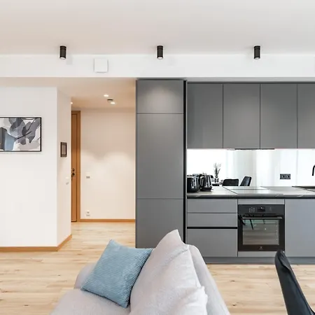 Sea View Family In Kalaranna District With Balcony And Free Parking